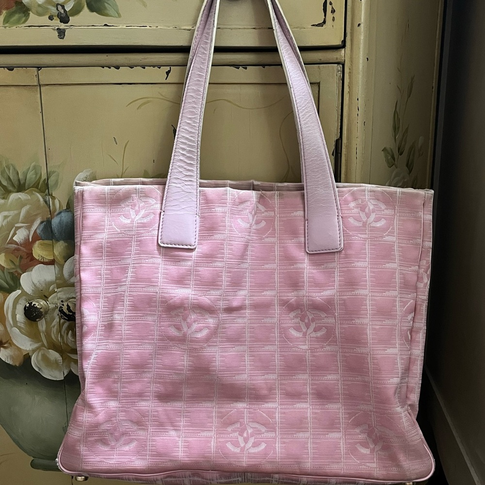 CHANEL Pink Tote Bag